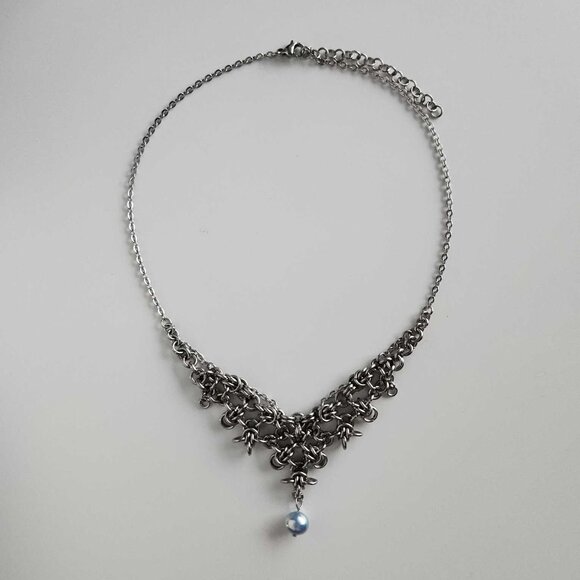 Vintage silver princess necklace with a blue pearl - Picture 6 of 10